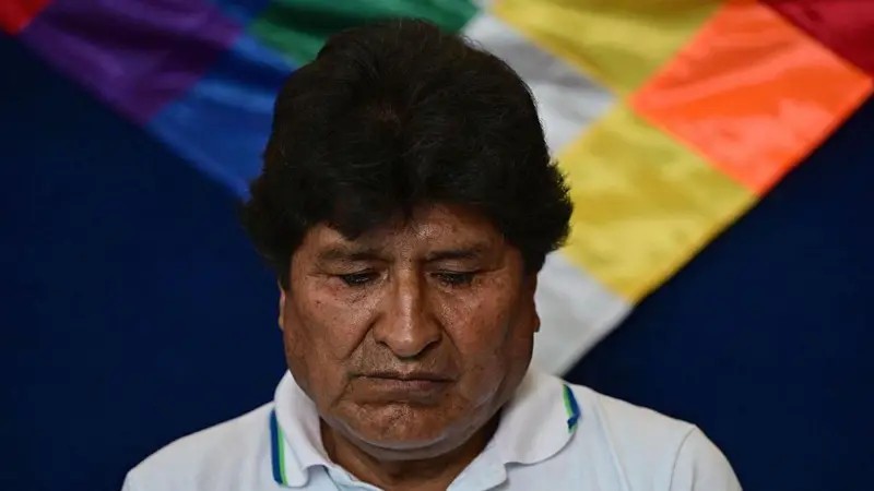La fiscalía de Bolivia ordena el arresto de Evo Morales: qué cargos enfrenta y por qué el expresidente denuncia una «brutal guerra judicial» La fiscalía de Bolivia ordena el arresto de Evo Morales: qué cargos enfrenta y por qué el expresidente denuncia una «brutal guerra judicial»