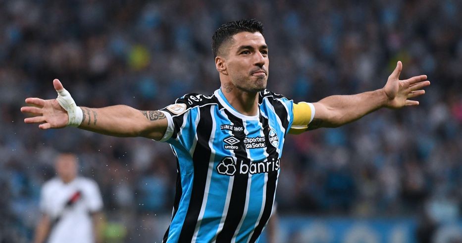 Brasil: Luis Suárez reclamó deuda a Gremio y el club perdió en primera instancia